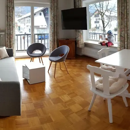 Am Frassl's Biche ガルミッシュ・パルテンキルヒェン