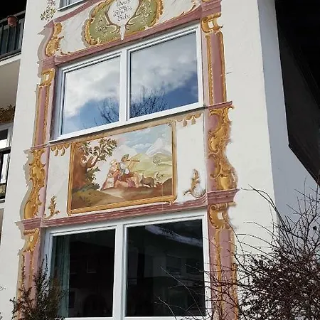 Am Frassl's Biche ガルミッシュ・パルテンキルヒェン